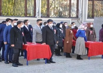 Yemin töreninde harem-selamlık uygulama