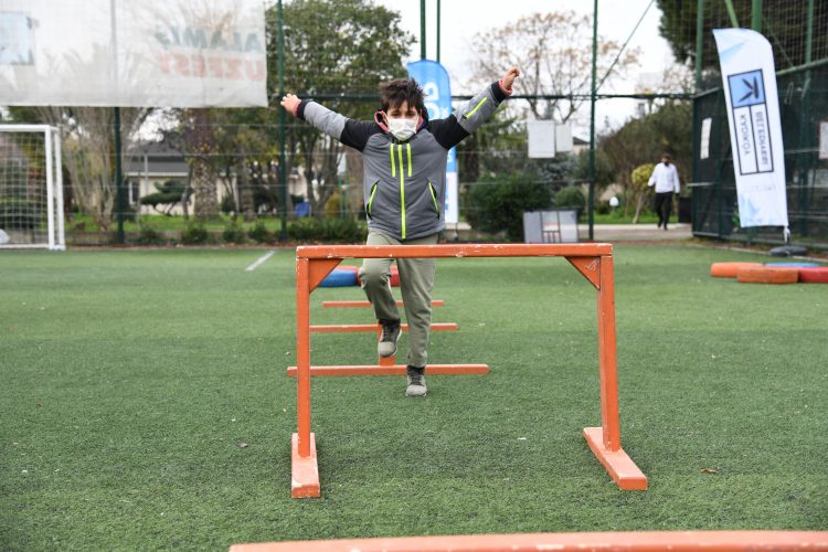 Kadıköylüler, pandemide açık havada spor yapıyor