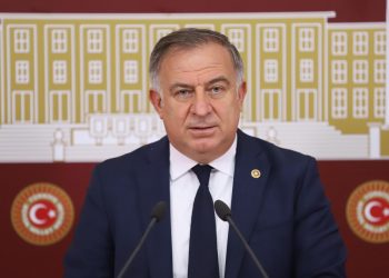 CHP’li Zeybek: “UKOME, İstanbulluya hizmet gitmesini engellemektedir”