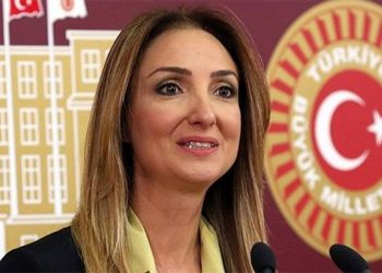 “Yalnız değilsin; biz varız”