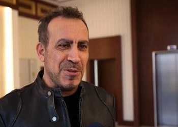 Haluk Levent ilk sırada