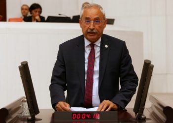 CHP, intiharlarla ilgili soru önergesine yanıt bekliyor