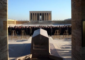 İsmet İnönü, vefatının 47’inci yılında Anıtkabir’de anıldı