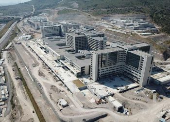İzmir Şehir Hastanesi’nin açılışı 5 kez ertelendi, 4 yıl gecikti