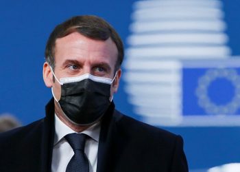 Fransa Cumhurbaşkanı Macron’un Koronavirüs testi pozitif çıktı