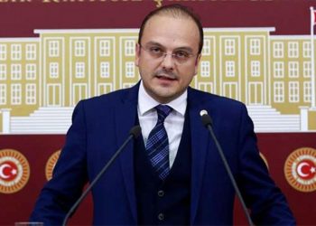 Öğretmenler ve öğrencilerin bilgisayar alımına “sıfır KDV” teklifi