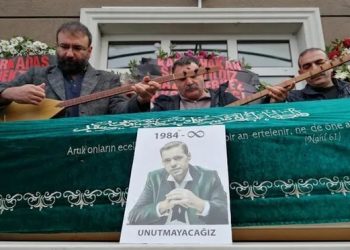 Türküler Aşık Nurşani için söylendi…