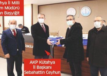 MEB’in tabletlerini AK Parti İl Başkanı dağıttı