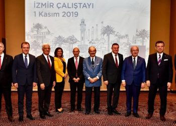 11 Büyükşehir Belediye Başkanı: “Tüm gücümüzü yoksullukla  mücadele için birleştirmeliyiz”