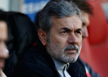 Medipol Başakşehir, Aykut Kocaman’ı açıkladı