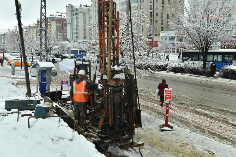 Ankara’da, Dikimevi-Natoyolu raylı sistemi için sondaj çalışması başladı