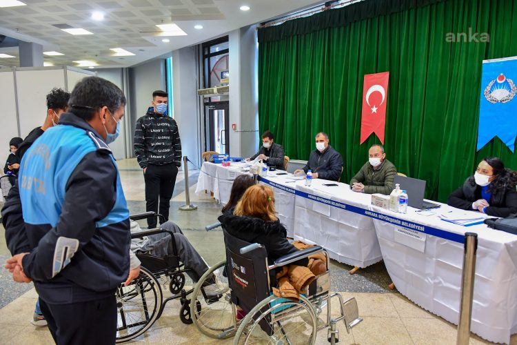 Başkentte engel kaldıran proje: “Ekmek Teknesi”