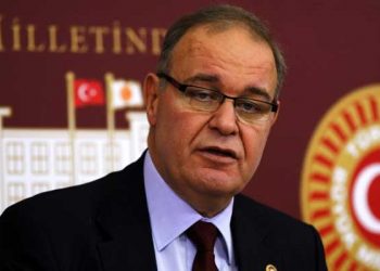 “Türkiye, yıla 360 milyar liralık yakın izlemeye alınmış krediyle girdi”