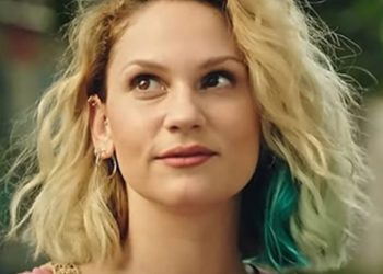 Farah Zeynep Abdullah: MS şüphesi ile…