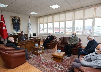 Yenimahalle Belediye Başkanı Yaşar, toptancı esnafı ile görüştü