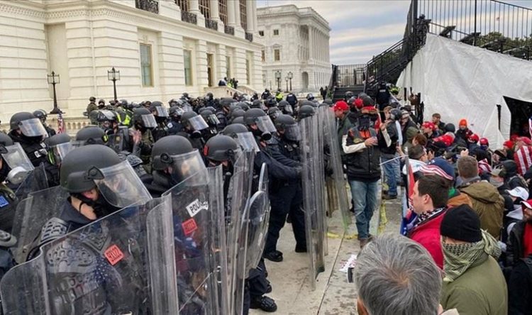 Amerikan Kongre Binası baskınında 4 kişi hayatını kaybetti