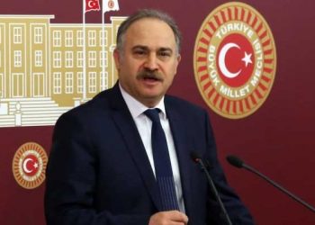 Boğaziçi’ne destek veren ODTÜ’lü asistanlar işten atıldı