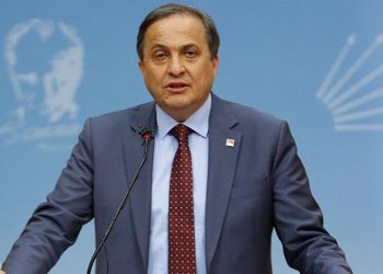 AKP’nin belediyelerin gelirlerine el koymasına tepki