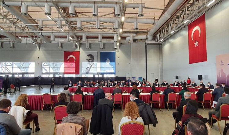 İstanbul’da, 1000 adet minibüs ve dolmuşun taksiye dönüşümü yeniden alt komisyonda