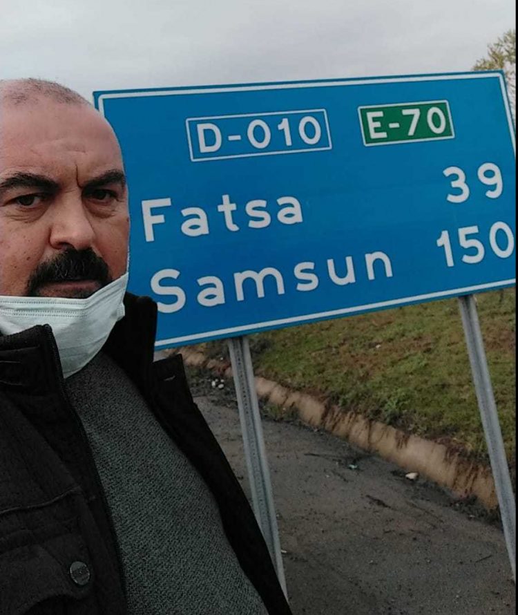 Nöbeti bitti, araç bulamadı… “Bu bireysel sorun değil” diyerek paylaştı