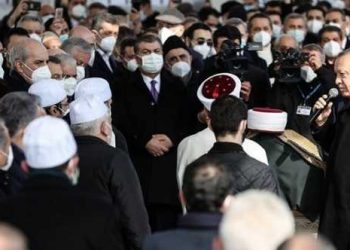 Sağlık Bakanı Fahrettin Koca: Özür diliyorum!