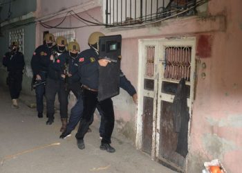 Adana’da 9 adrese DEAŞ operasyonu