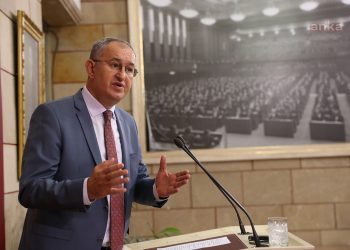 CHP’li Sertel: Basın kartında iptaller gizleniyor