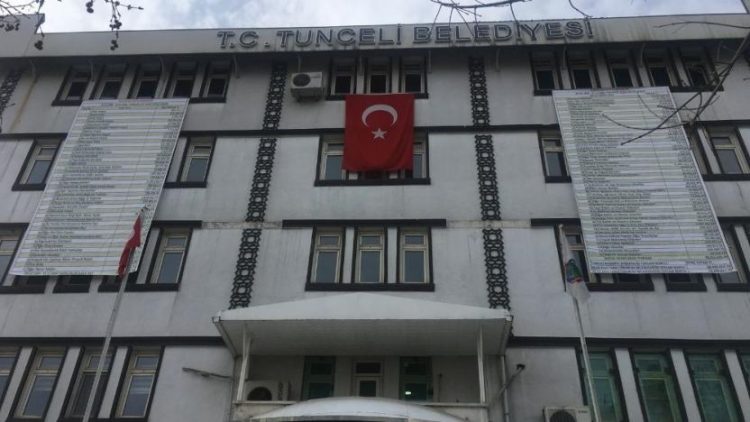 Komünist Başkan, halka hesap verdi