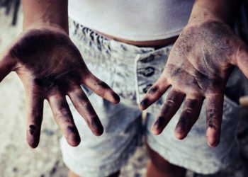 Pandemi ve Çocuk: Çocukların hakları gasp edildi