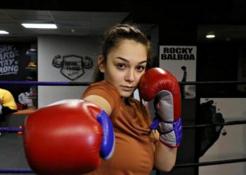 17 yaşındaki Boksör Dilara Yücel’in ilham veren hikayesi