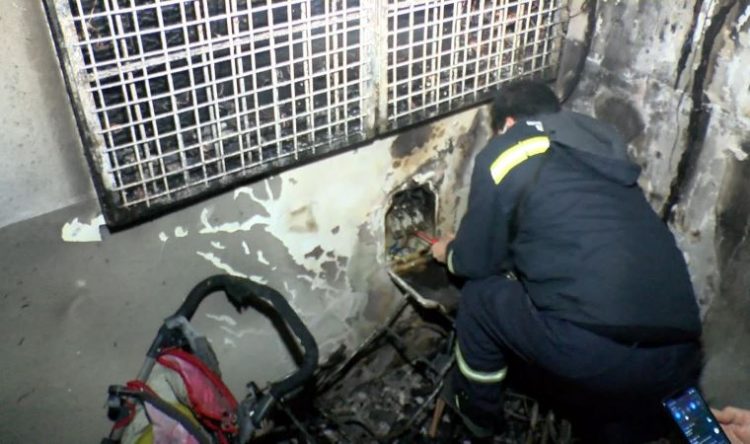 Esenler’de yangın paniği: İtfaiye, binadaki 30 kişiyi tahliye etti