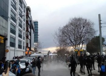 Kadıköy’deki Boğaziçi eylemine polis müdahalesi