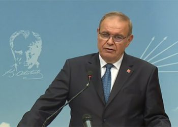 Öztrak: Bu sorunun neden sorulduğunu anlamadım ve maksatlı buldum