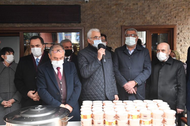 CHP’li Kılınç’tan Hızır Mesajı: “Dünya lokmayı paylaştığında yoksulluğu aşmanın yolu açılacaktır”