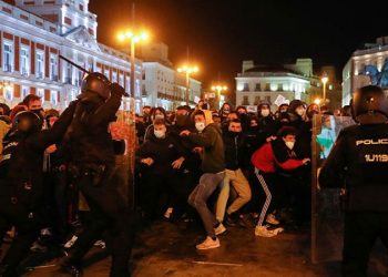 İspanya’daki gösterilerde 44 kişi gözaltında