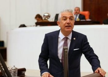 CHP Milletvekili, partisinden istifa etti