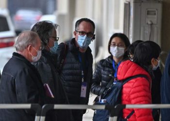 Çin’e gelen DSÖ uzmanı: “New York Times, utançtan yoksun”