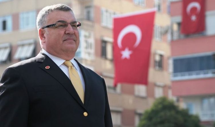 Kırklareli Belediye Başkanı, CHP’ye geri döndü