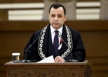 “Kararların uygulanmaması Anayasa’yı tamamen işlevsiz hale getirebilir”