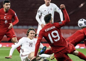 Türkiye-Letonya maçı reytingleri karıştırdı!