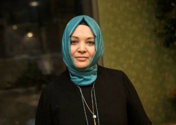 Hilal Kaplan’dan Şevval Sam’a hakaret!