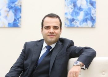 Ünlü ekonomist: Zam fırtınasına hazır olun