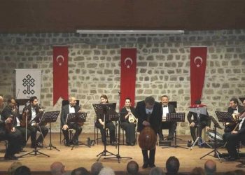 Kültür Bakanlığı bazı korolardan “Türk” ismini çıkardı