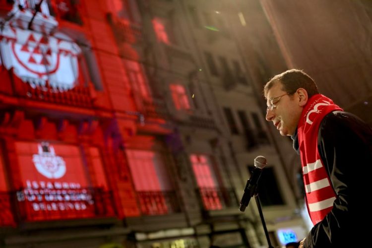 Mehmet Akif Ersoy, İstiklal Marşı’nın kabulünün yüzüncü yılında anıldı