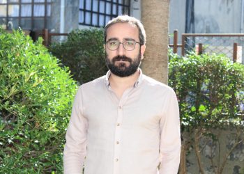 Sesli Köşe- İbrahim Varlı- Sıradan İnsanlar Faşizm Bekçilerine Dönüşürken