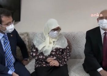 Kemal Kılıçdaroğlu ve Ekrem İmamoğlu AKP’li Mahzure Teyzeyi ziyaret etti, kahkahalar havada uçuştu