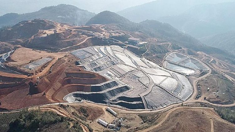 Türkiye delik deşik edildi