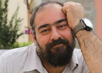 Ünlü oyuncunun yeni halini gören tanıyamıyor