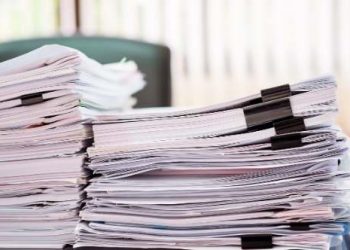 Bağış paralarını zimmetine geçirdiği iddia edilen okul müdürüne soruşturma izni verilmedi