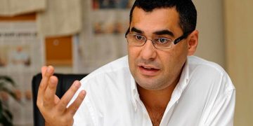 Gazeteci Enver Aysever gözaltına alındı